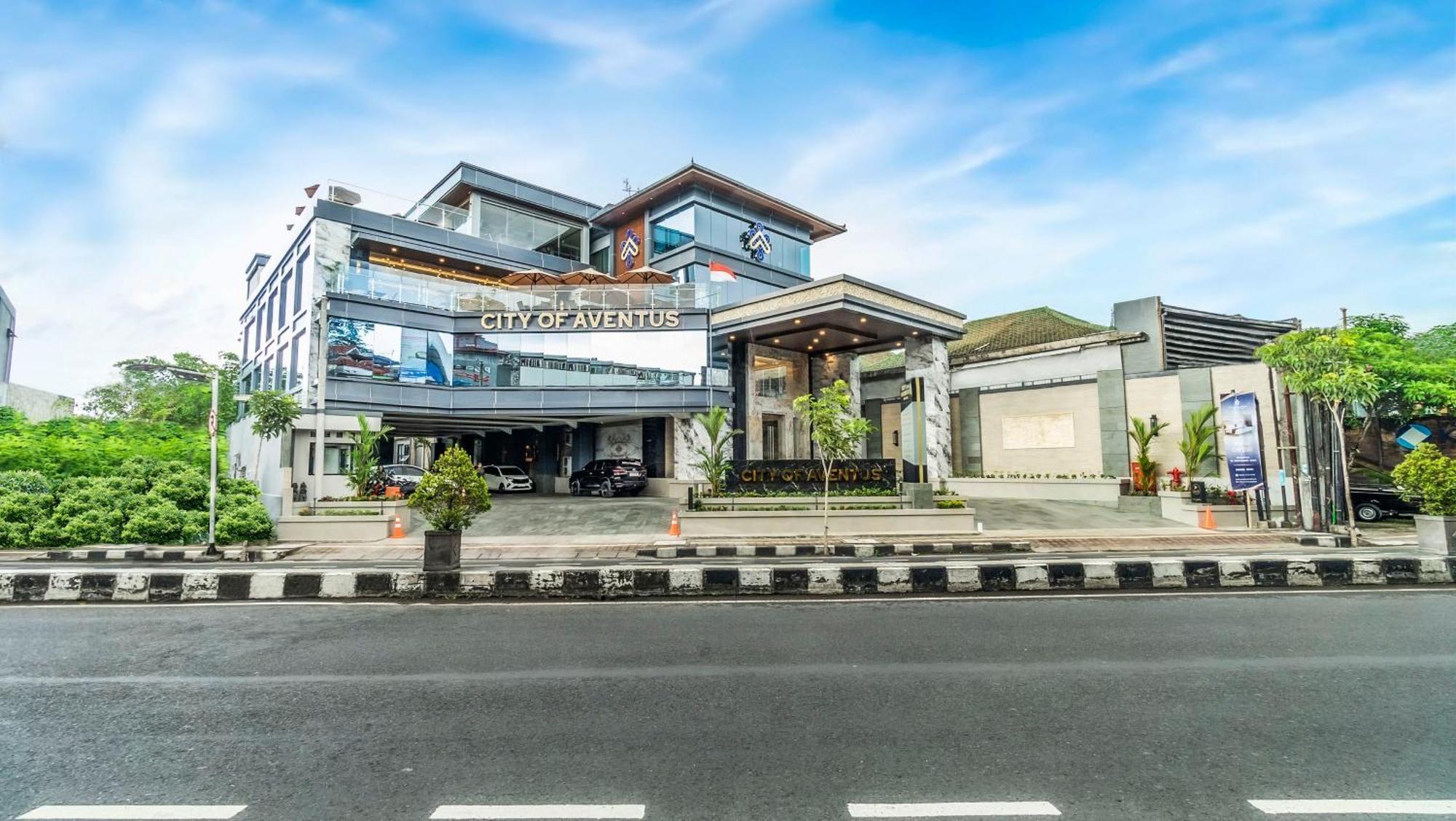 City Of Aventus Hotel - Denpasar Екстериор снимка