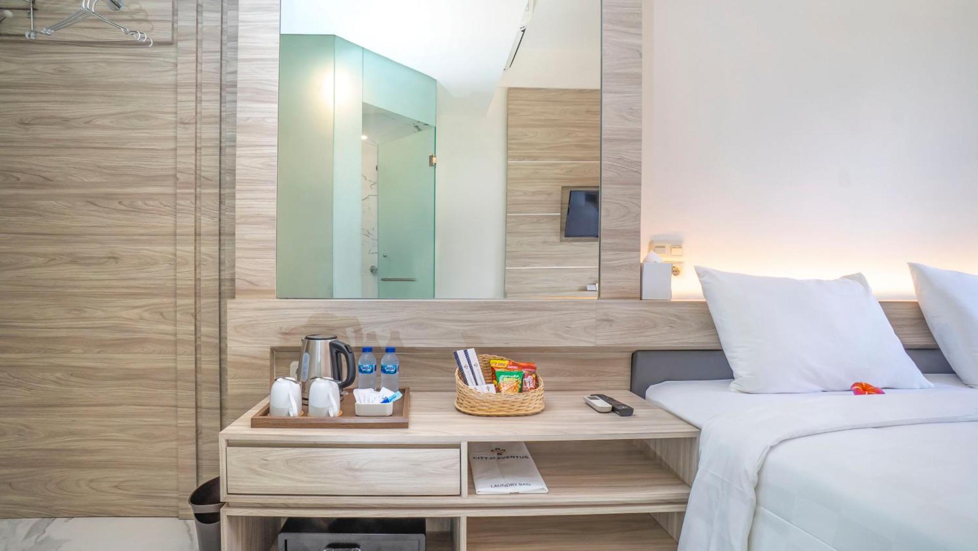 City Of Aventus Hotel - Denpasar Екстериор снимка